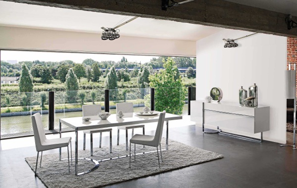 vita stolar matbord matplats