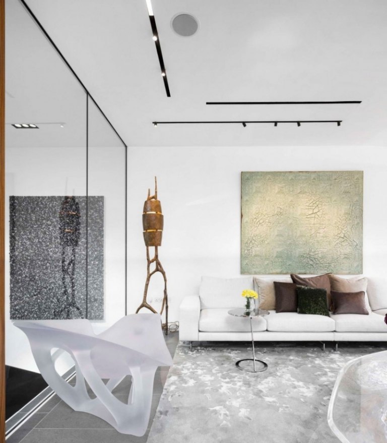 Moderna levande idéer-vardagsrum-minimalistisk-vit-glas vägg-soffa-konstverk