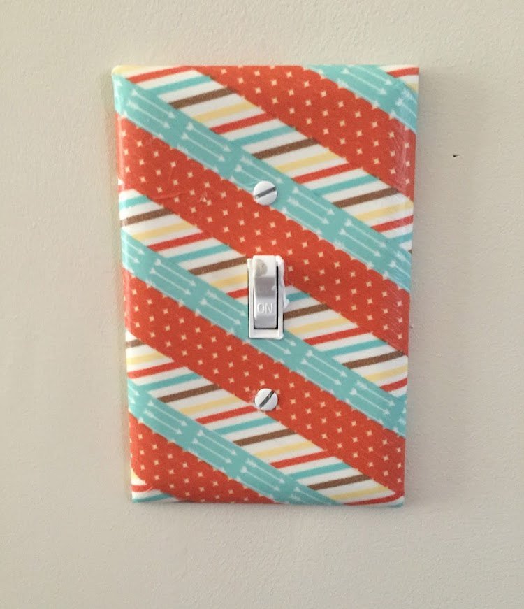 washi-tape-idéer-diy-projekt-ljus-switch-färgstark