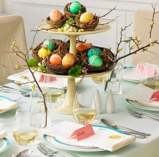 bord festligt arrangemang påsk vår-påskägg färgglada färger idéer