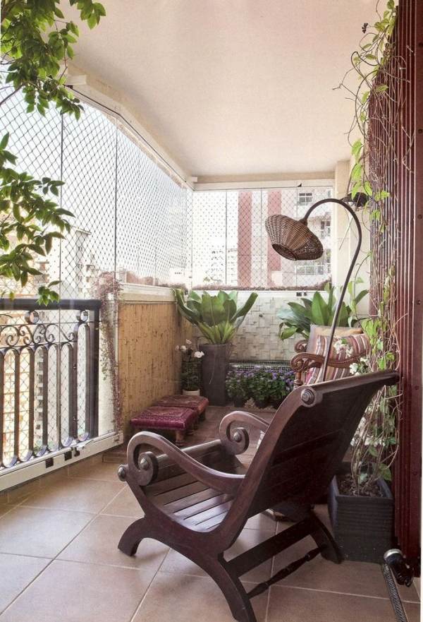 Fåtölj utomhus väderbeständig möblerad balkong terrass