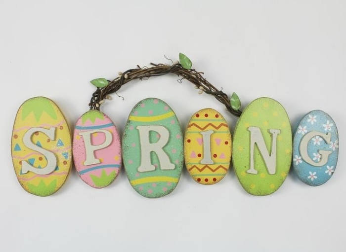 Vår-och-påsk-dekoration-idéer-för-att-göra-ägg-från-trä-rester