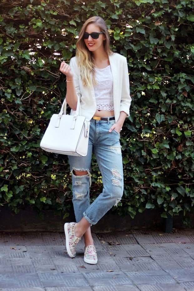 vit-blazer-jeans-jaggings-blå-mode