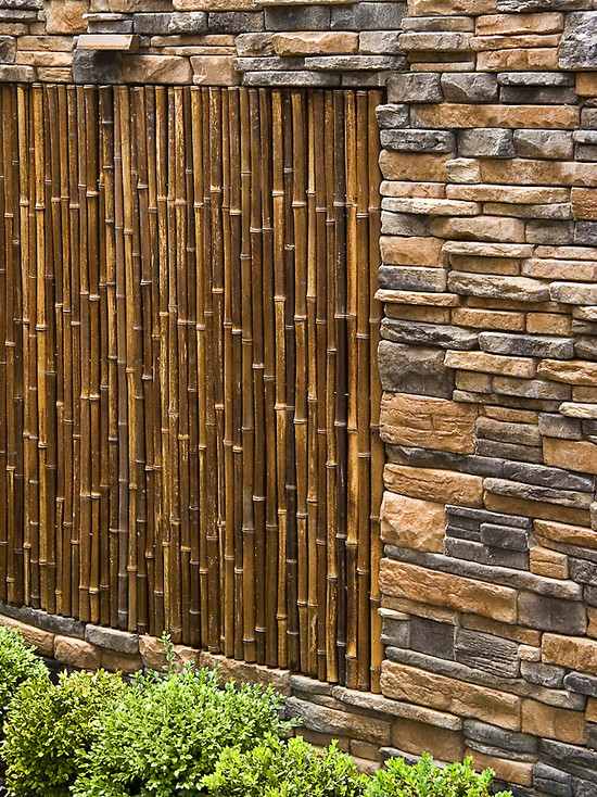 Idéer för dekoration av bambustavar på utsidan av skiffersten