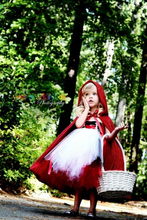 Mardi Gras kostymer barnidéer liten rödhuv skog