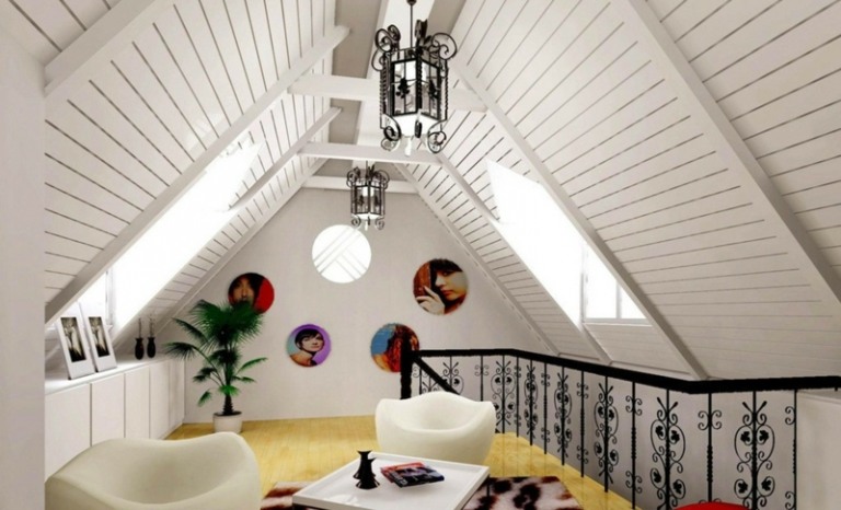 idéer för takdesign vit träbeklädnad sluttande tak hall ljuskrona