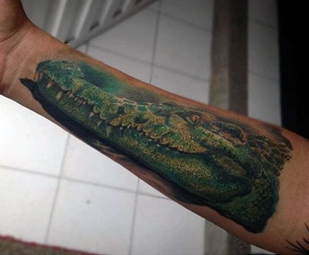 Krokotiilieläinten tatuointi