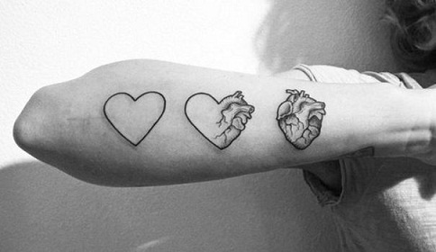 Τρία βήματα σχέδια τατουάζ καρδιάς