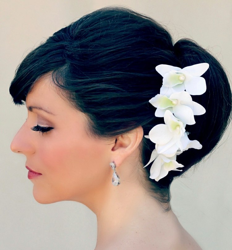 tropisk idé orkidéer vita smällar updo bröllop