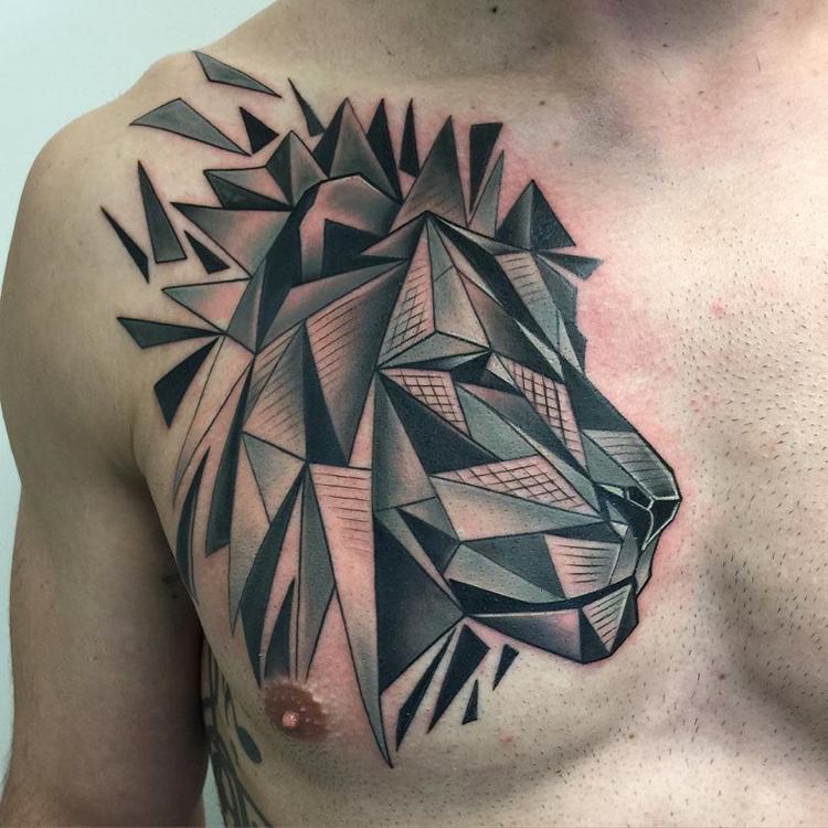 bröst-tatuering-motiv-tatuering-djur-geometrisk-svart-vit-3d-lejon