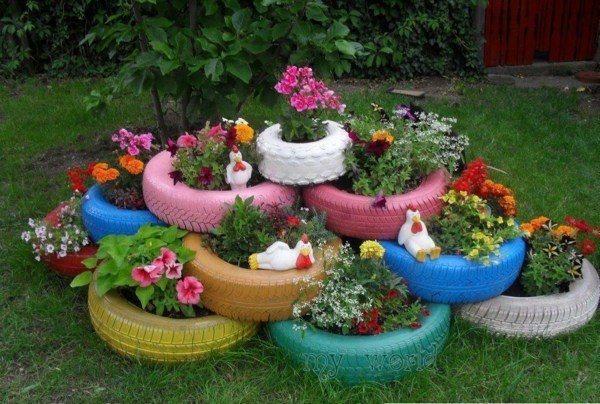 Blomkrukor trädgård dekoration idéer ljusa färger