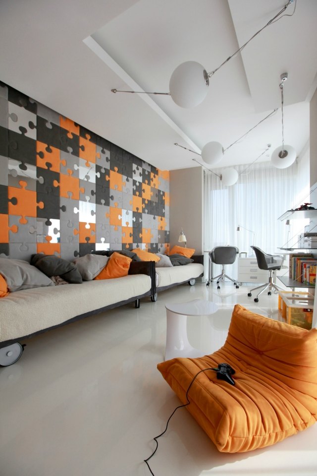 väggfärger-idéer-barnrum-syskon-orange-grå-pussel-väggdekoration