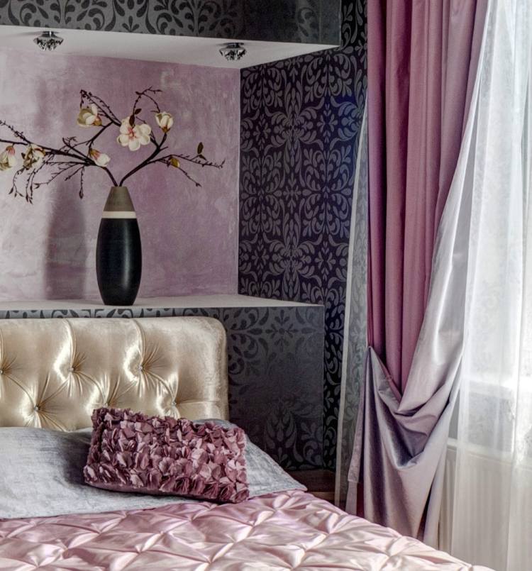 Färgidéer för sovrummet feminint-rosa-effekt-färg-grått-mönster-tapet-smycken
