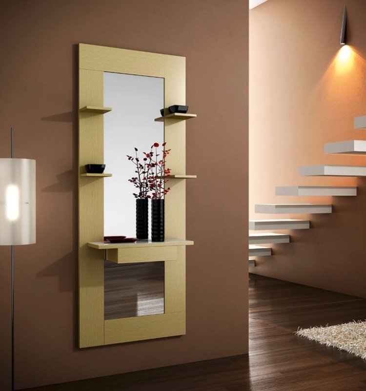 hall-dekoration-idéer-brun-vägg-färg-gyllene-spegel-ram