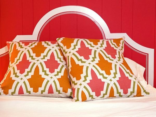 målad-sänggavel-intressant-sovrum