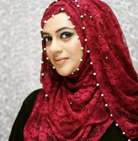 Helmi Lace Hijab