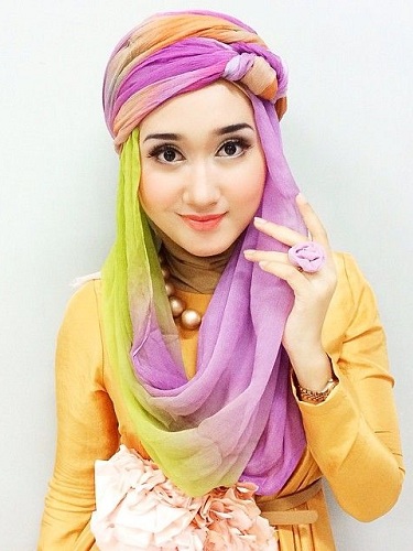 Pelangi Hijab -tyyli