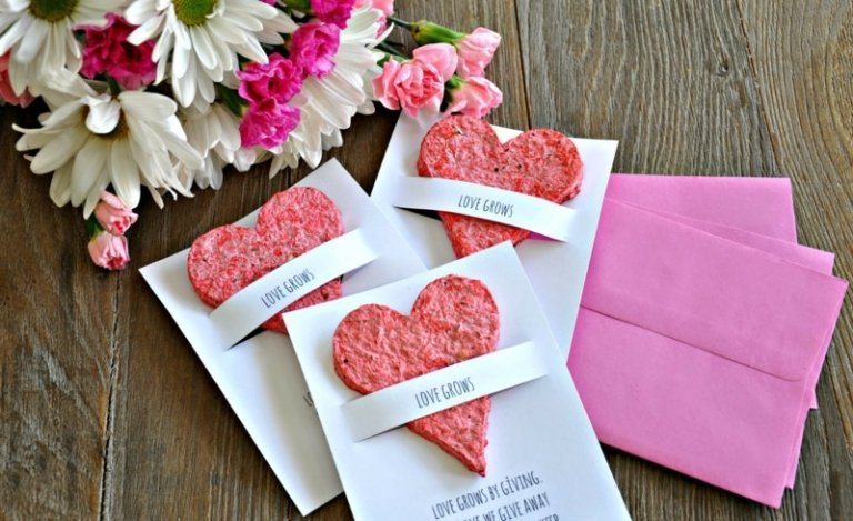 bröllop gynnar kakor hjärta kuvert meddelande idé