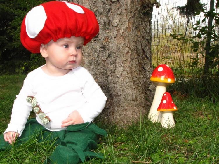 karneval-kostym-idéer-bebisar-roliga-svamp-dräkt-baby-hatt