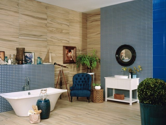 Kakel-med-trä-look-retro-väggbeklädnad-blå-fåtölj