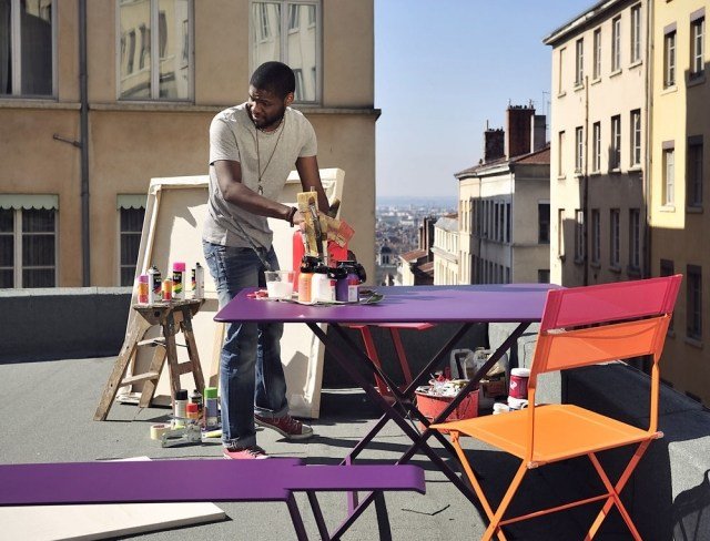 utemöbler-färgglada bordfällbara stolar balkongbord-last