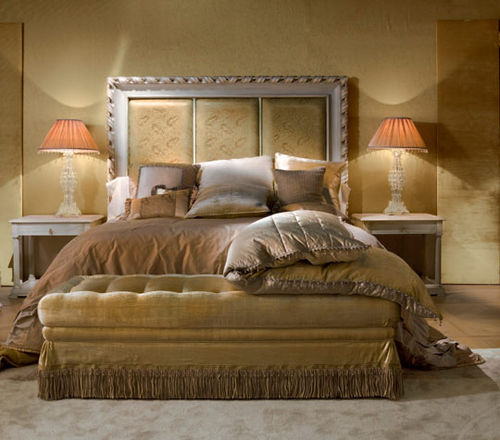 provasi beige idéer för klassiska sängdesigner
