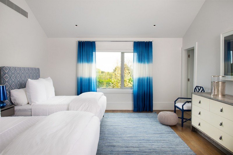 Idéer-gardiner-fönsterdekoration-sovrum-ombre-blå-färg