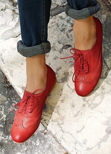 Κλασικά κόκκινα γυναικεία παπούτσια Brogues