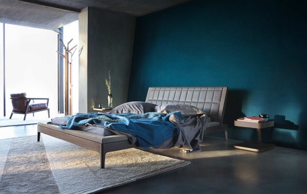 sängdesign roche bobois grå turkos kombination sovrum