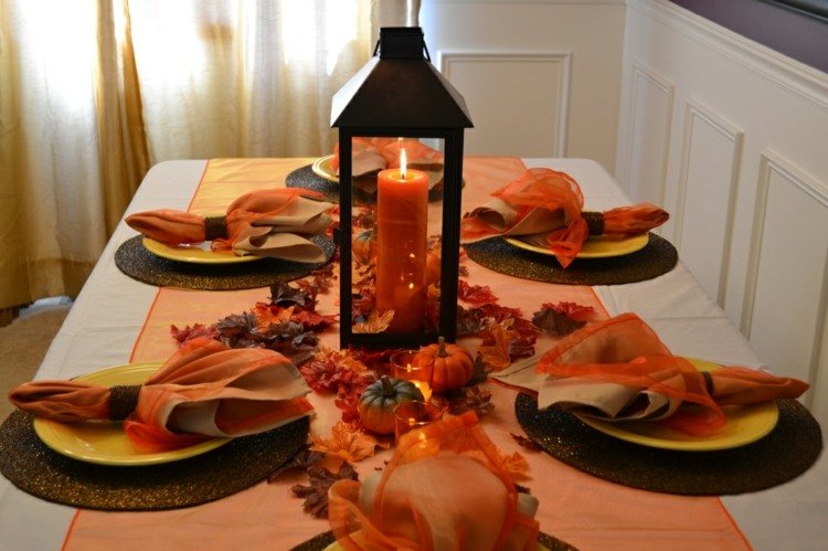 idéer för höstdekorationer bordsdekorationer lyktservetter apelsinpumpa
