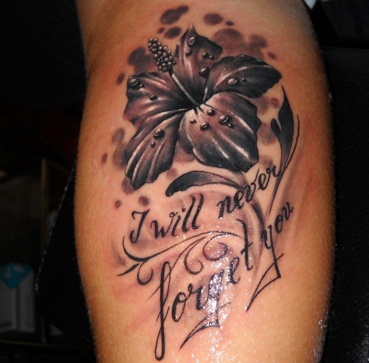 tatuering-teckensnitt-kombination-hibiskus-blommadöd