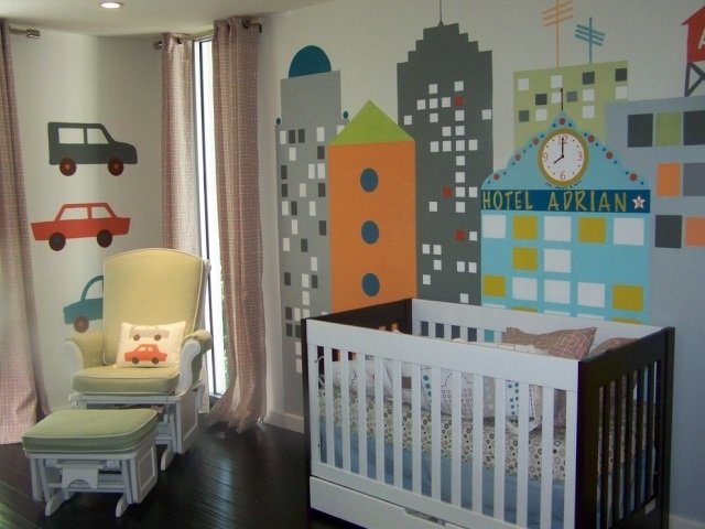 barnrum-design-färg-stenciler-stadsbyggnader-baby-rum-pojke