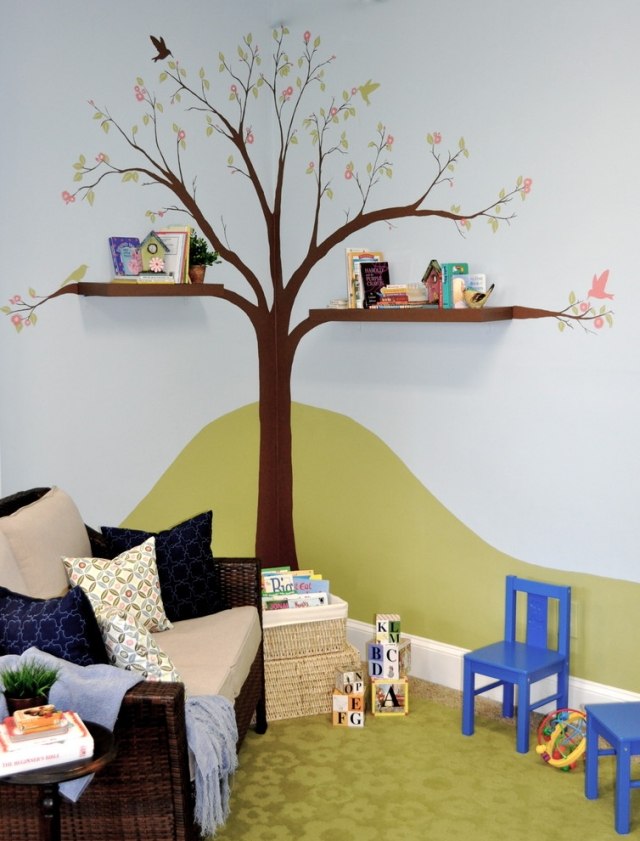 barnrum-design-färg-stencil-träd-maedchenzimmer