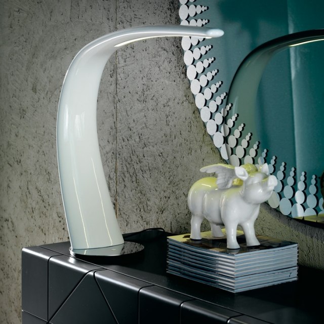 Innovativ design bordslampa-krökt form-keramiskt utseende