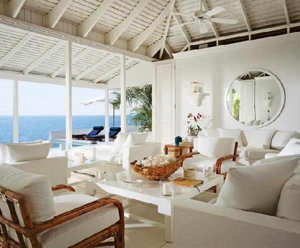 exotiska-allt-vitt-vardagsrum-bambu-möbler