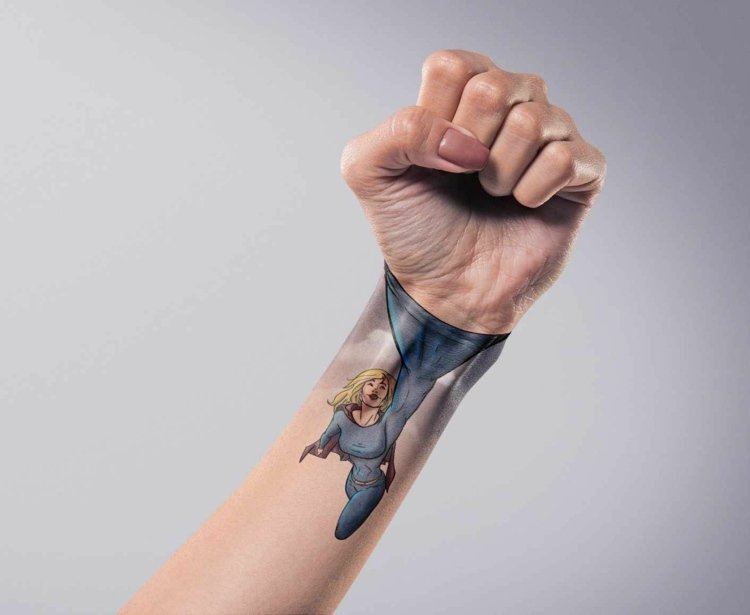 3d tatuering superhjälte damer näve underarm handled