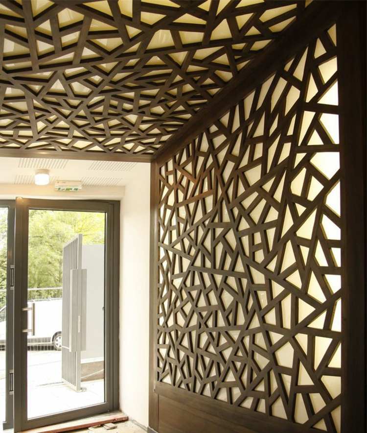 dekorativa-väggpaneler-gjorda av trä-asymmetriska