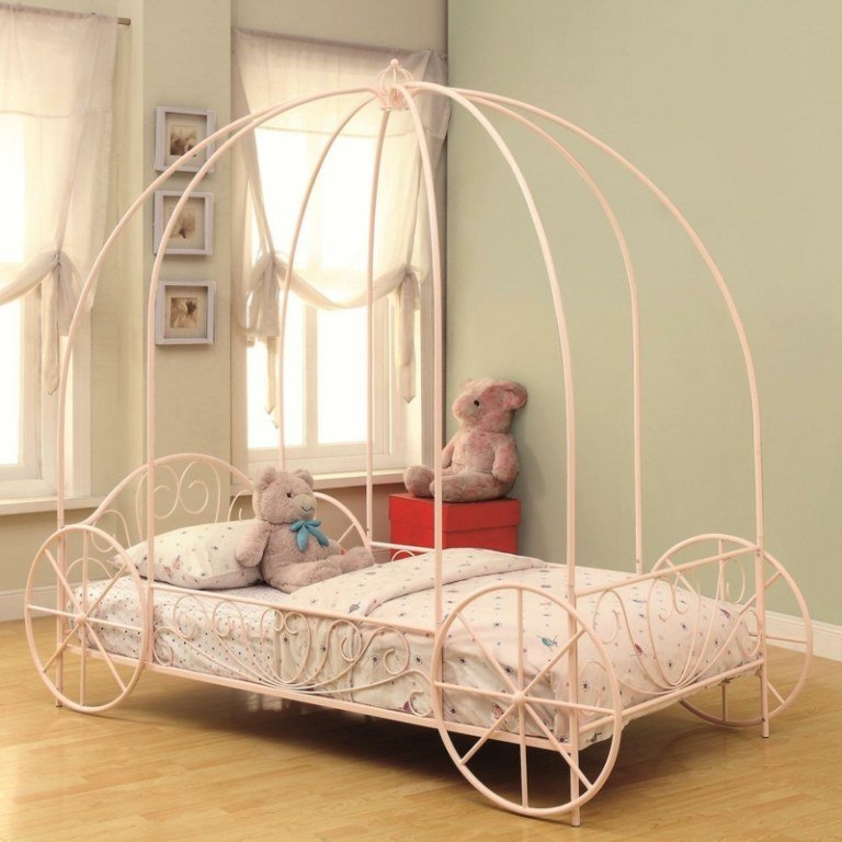 barnrum för små flickor romantisk sängvagn metallram