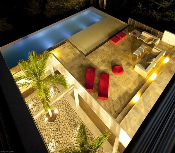 intressant-utomhus-pool-uteplats-möbler