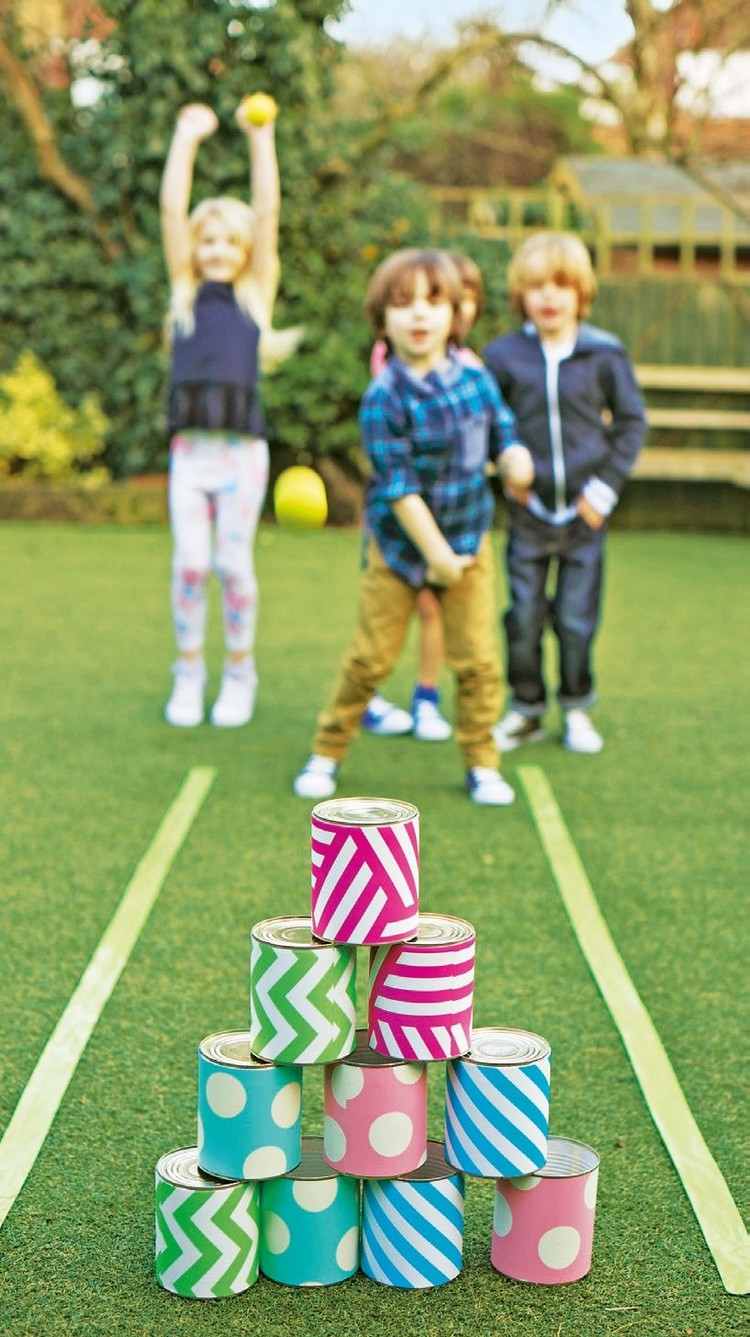 sommar spel barn trädgård diy bowling plåtburkar