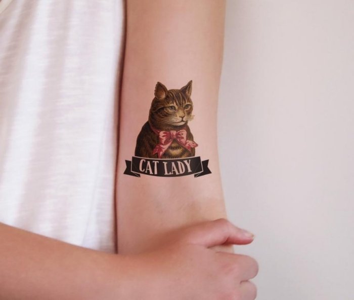 tatuering-idéer-för-kvinnor-katt-motiv-3d-färger