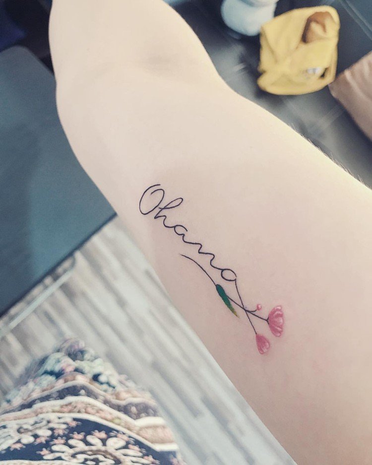 ohana tatuering familj symbol marshmallow blomma typsnitt
