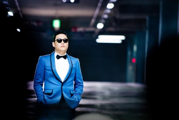 Psy Gangnam Style Suit Blue Kläder för Halloween-exklusiva idéer