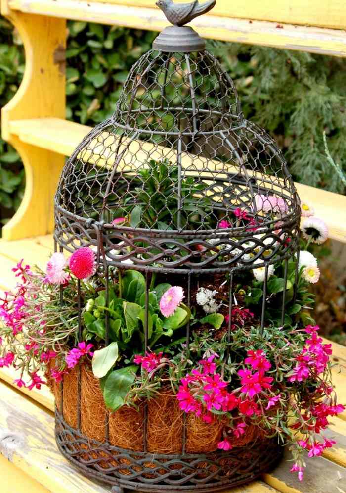 bur fågel blomkruka metall vintage design blommor vård