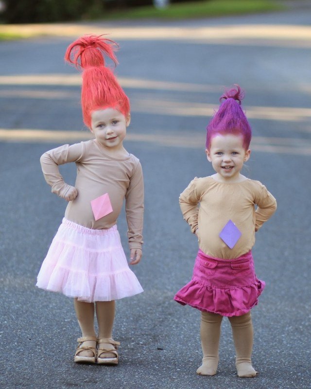 roliga-karneval-kostymer-barn troll färgrikt hår