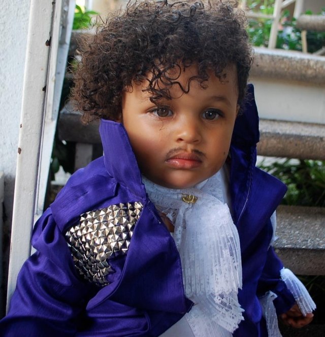 baby prins-hemlagad-karneval-kostym-rolig
