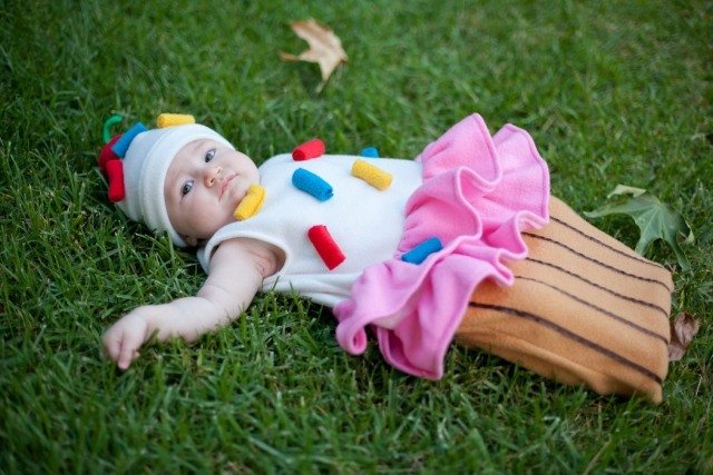 handgjord kostym baby cupcake säck hatt