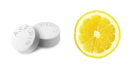 Sitruunamehu ja aspiriinikasvopakkaus virheettömälle iholle