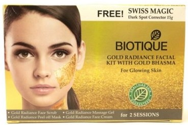 Biotique Gold Radiance με σετ προσώπου Gold Bhasma