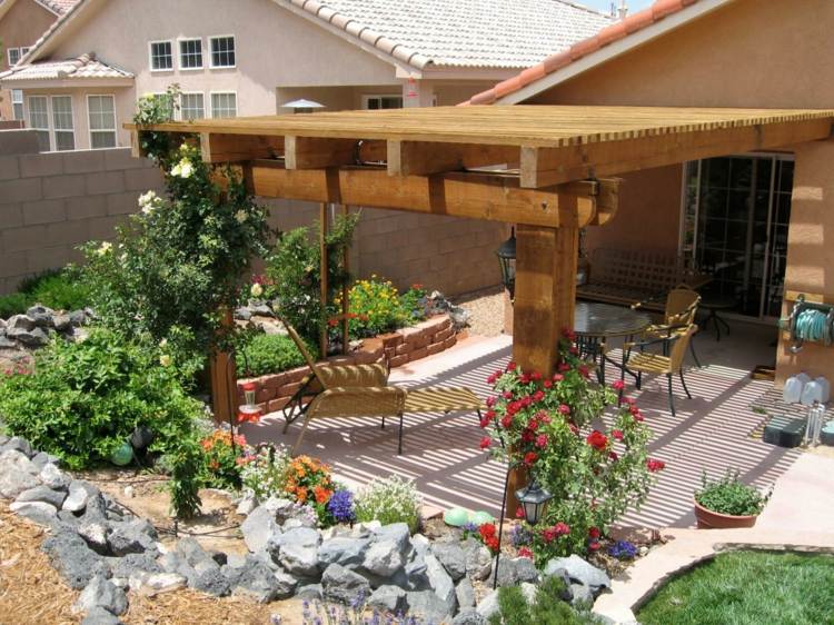 trädgård-design-sten-trädgård-skapa-sluttning-terrass-pergola-trä